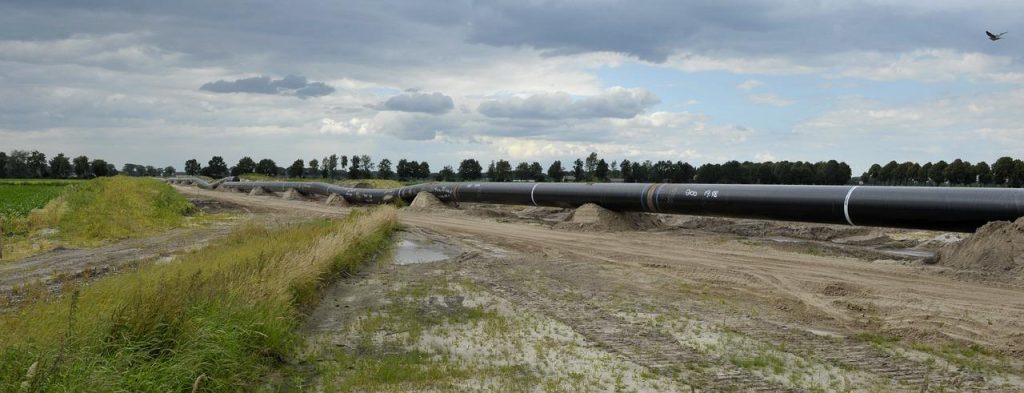 Grafiek met benzineprijs in Dordrecht trends en gevolgen voor pendelaars en milieuimpact